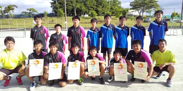 中体連県中大会終了時の写真